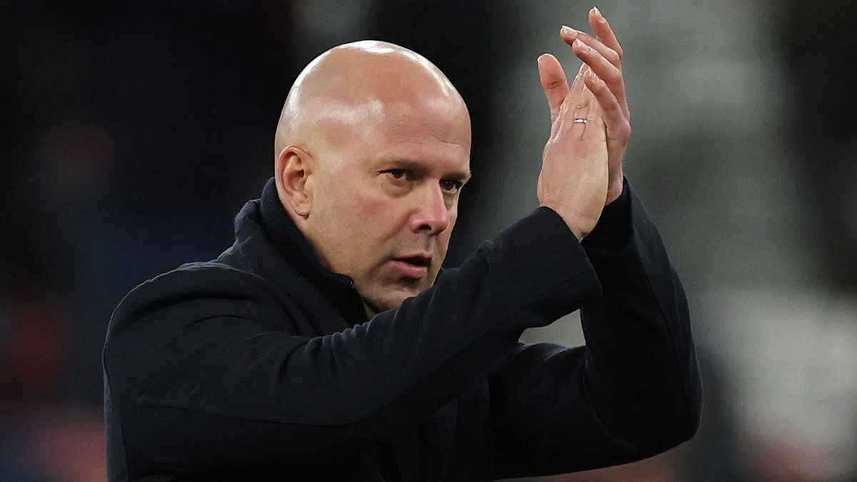 4 أسباب وراء تصريح سلوت الصادم عن لقب الدوري 