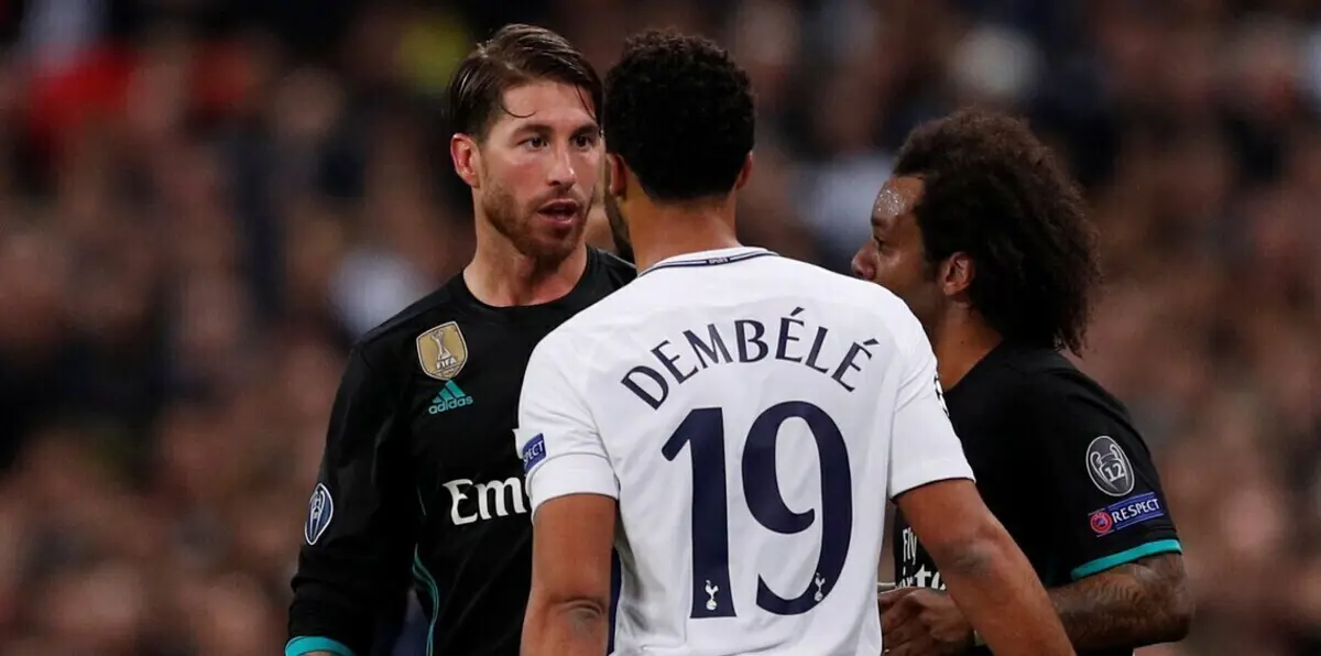 عنف واستفزاز.. شاهد انتقام لاعبي توتنهام من سيرجيو راموس (فيديو)