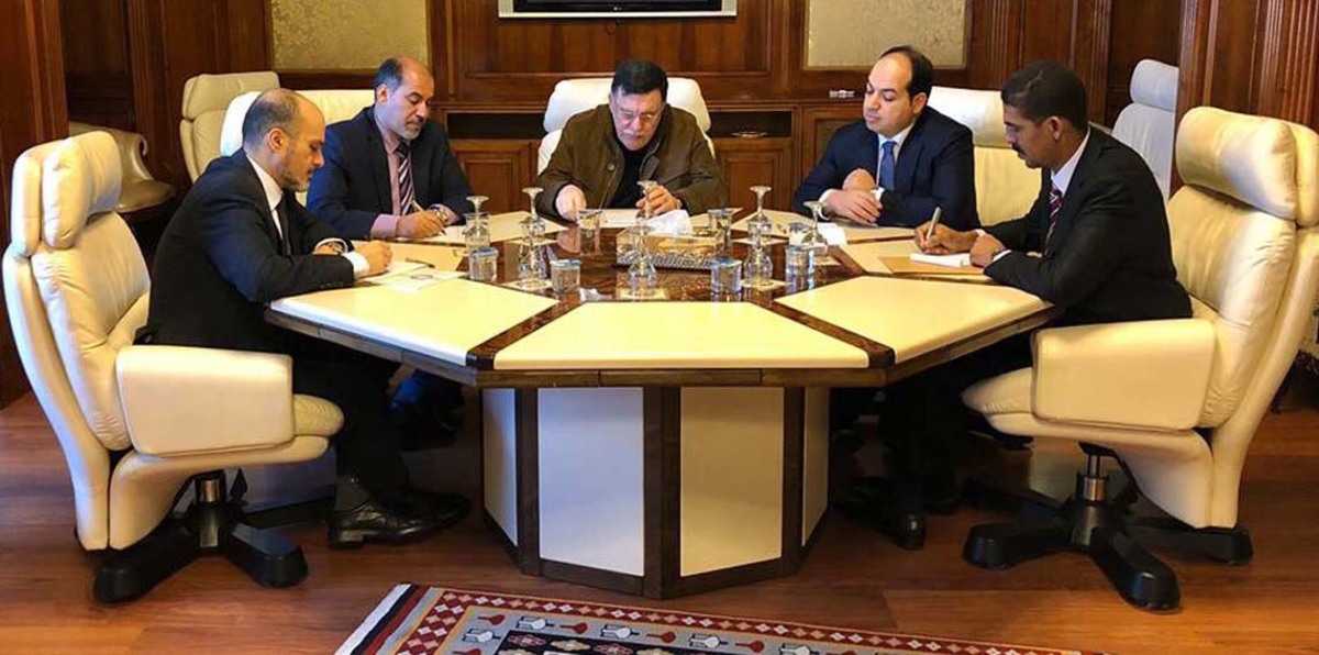 فايز السراج بصدد إجراء تعديل وزاري وتوسعة الحكومة