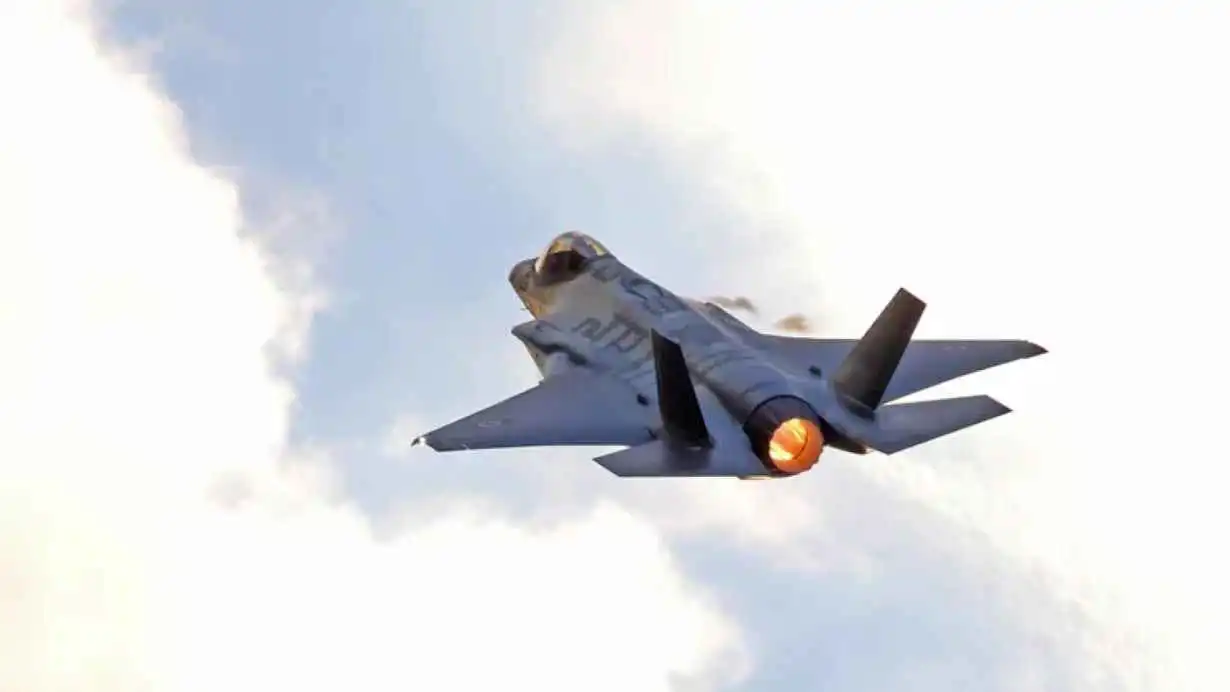 "سوخوي 24"..  إيران تستخدم مقاتلات صدام حسين في حربها ضد واشنطن