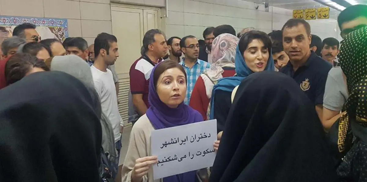 على خلفية احتجاج على اغتصاب فتيات.. ميليشيات الباسيج تقتحم مراكز دينية للسنة في إيران