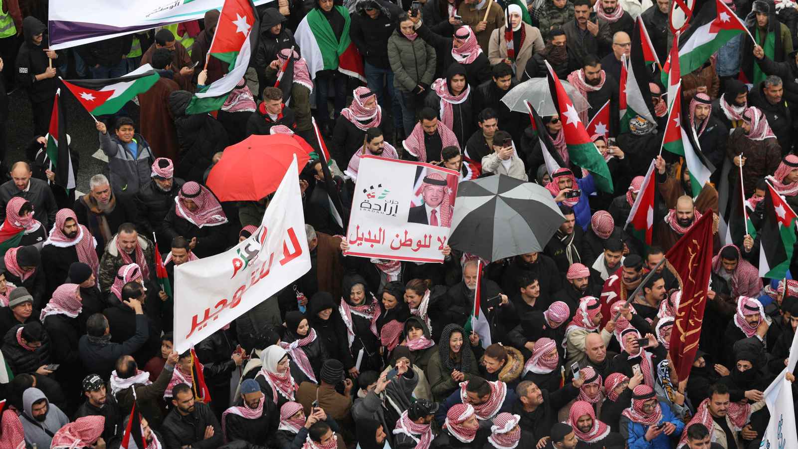 ملك الأردن ورئيس العراق يؤكدان حق الشعب الفلسطيني في إقامة دولته