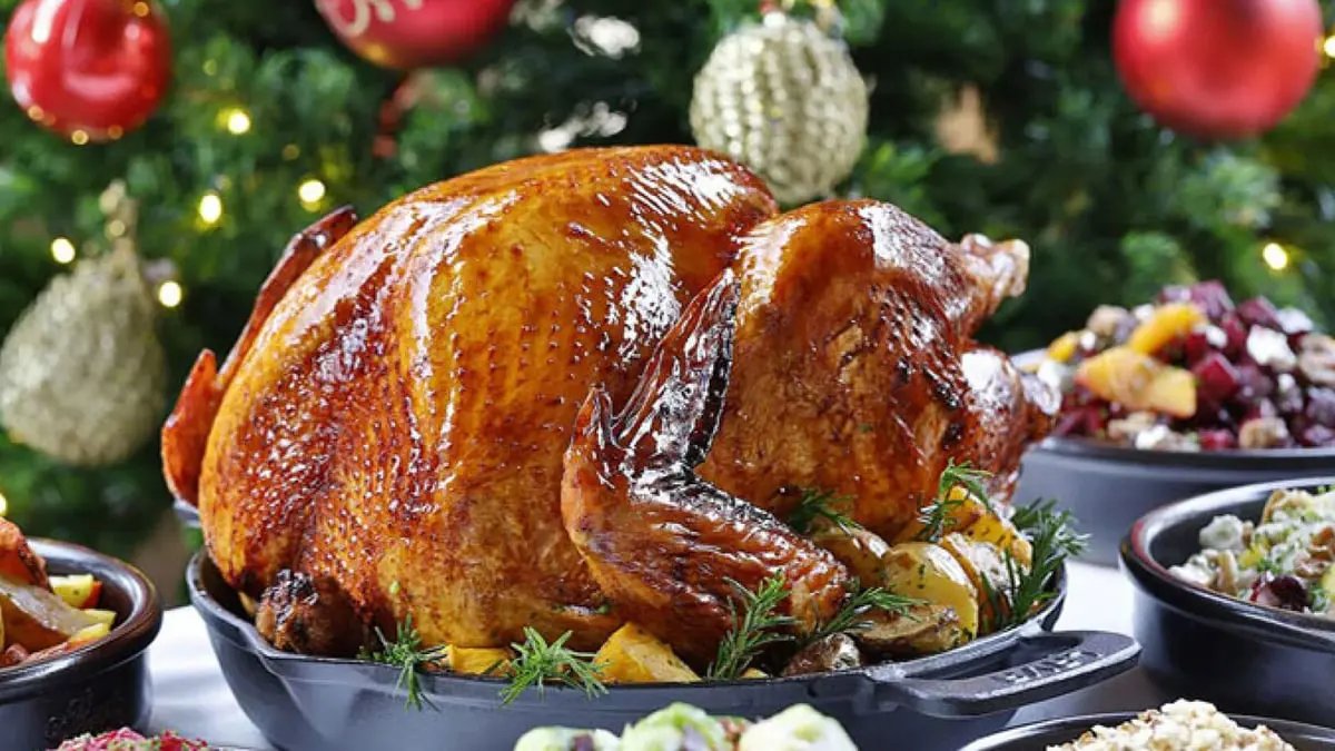 انفلونزا الطيور قد تحرم البريطانيين من وجبة الديك الرومي بعيد الميلاد