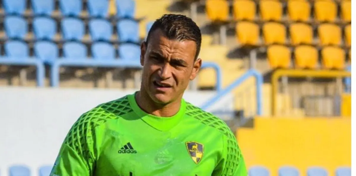 الحضري يطلب العودة للأهلي المصري مجددًا