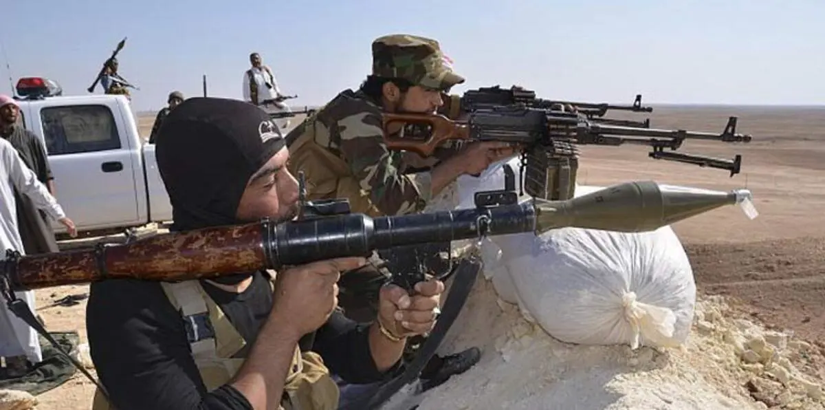 عشائر الأنبار تحكم السيطرة على المناطق المحررة بالرمادي