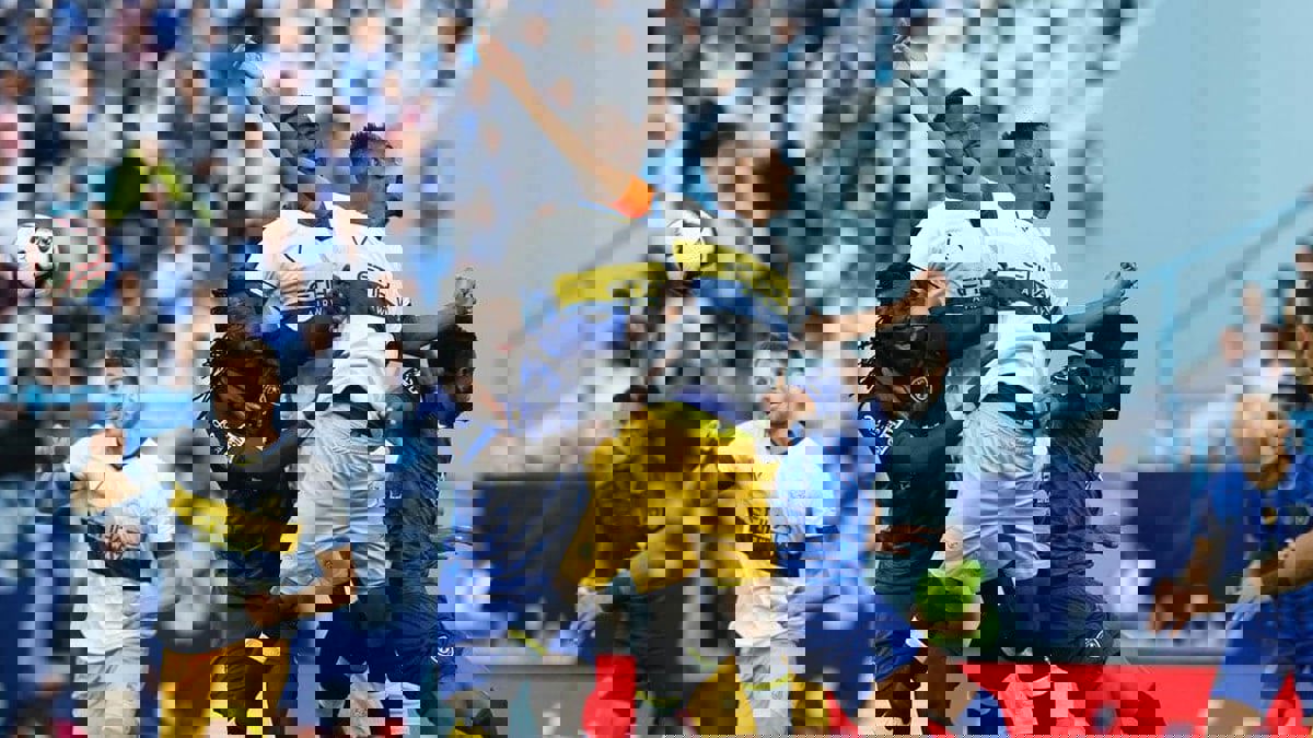 قبل "ديربي الرياض".. هل ينجح النصر في اقتناص الفوز أم يبتعد الهلال بالصدارة؟