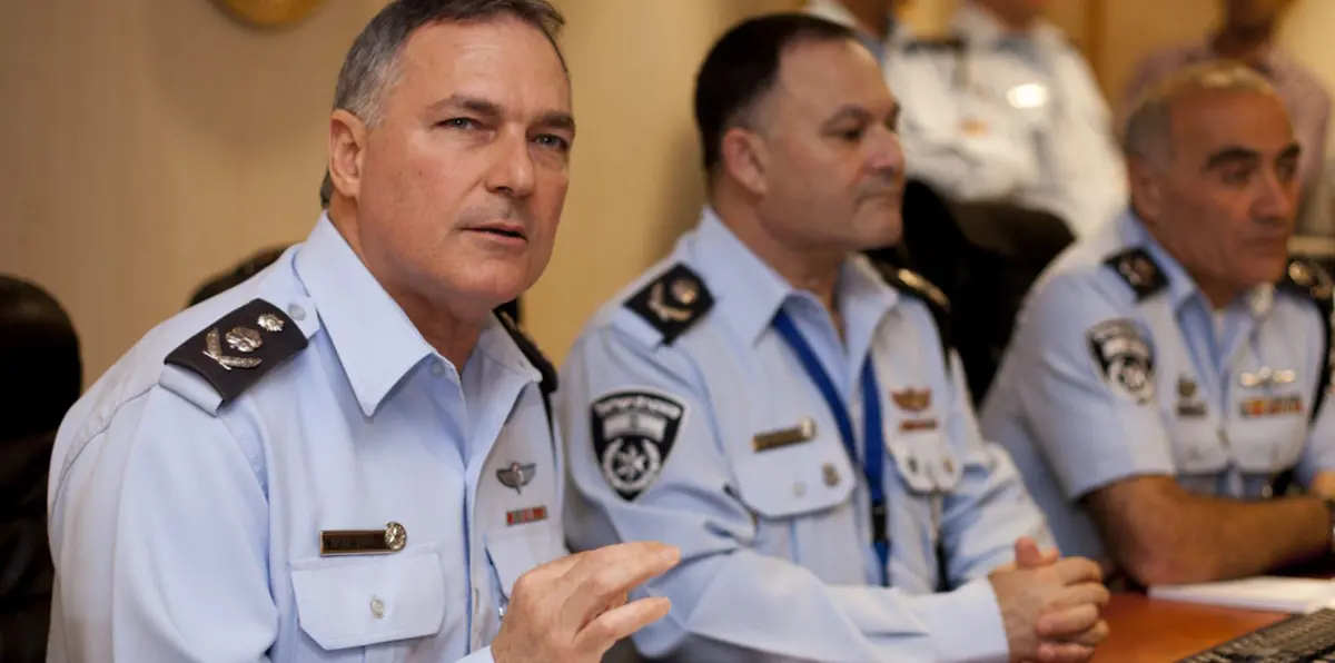 الشرطة الإسرائيلية تلقي القبض على مدير أكبر شركة مقاولات بتهم الفساد وتبييض الأموال