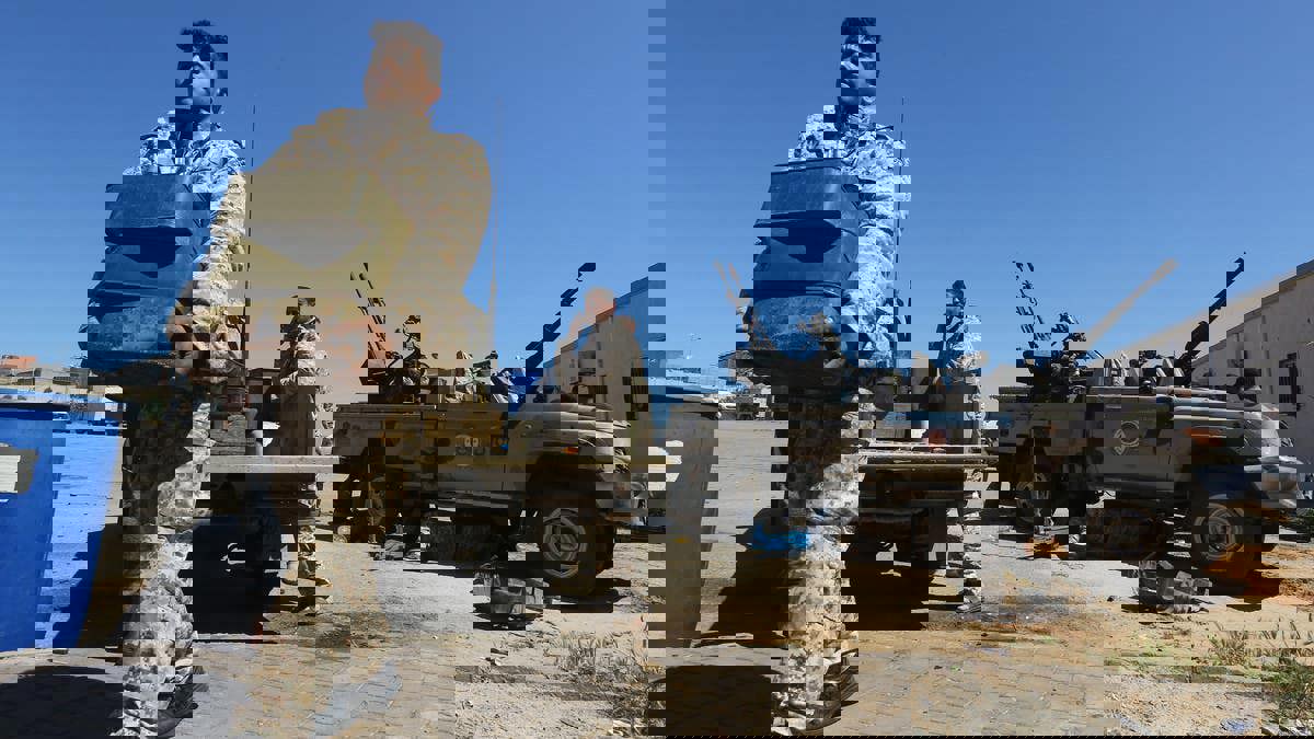 تفاصيل استعادة الجيش الليبي معسكر اليرموك جنوب طرابلس