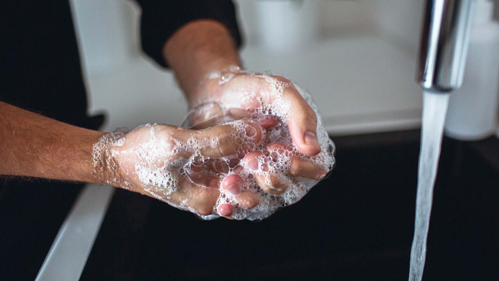 المغاسل العامة قد تساهم في انتشار أمراض خطيرة