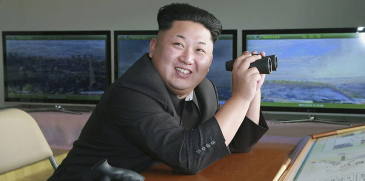 زعيم كوريا الشمالية يصف اختبارا لمحرك بأنه "ميلاد جديد" لصناعة الصواريخ