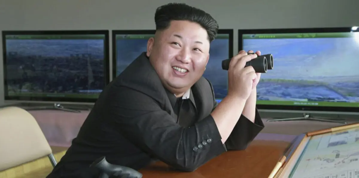 زعيم كوريا الشمالية يصف اختبارا لمحرك بأنه "ميلاد جديد" لصناعة الصواريخ
