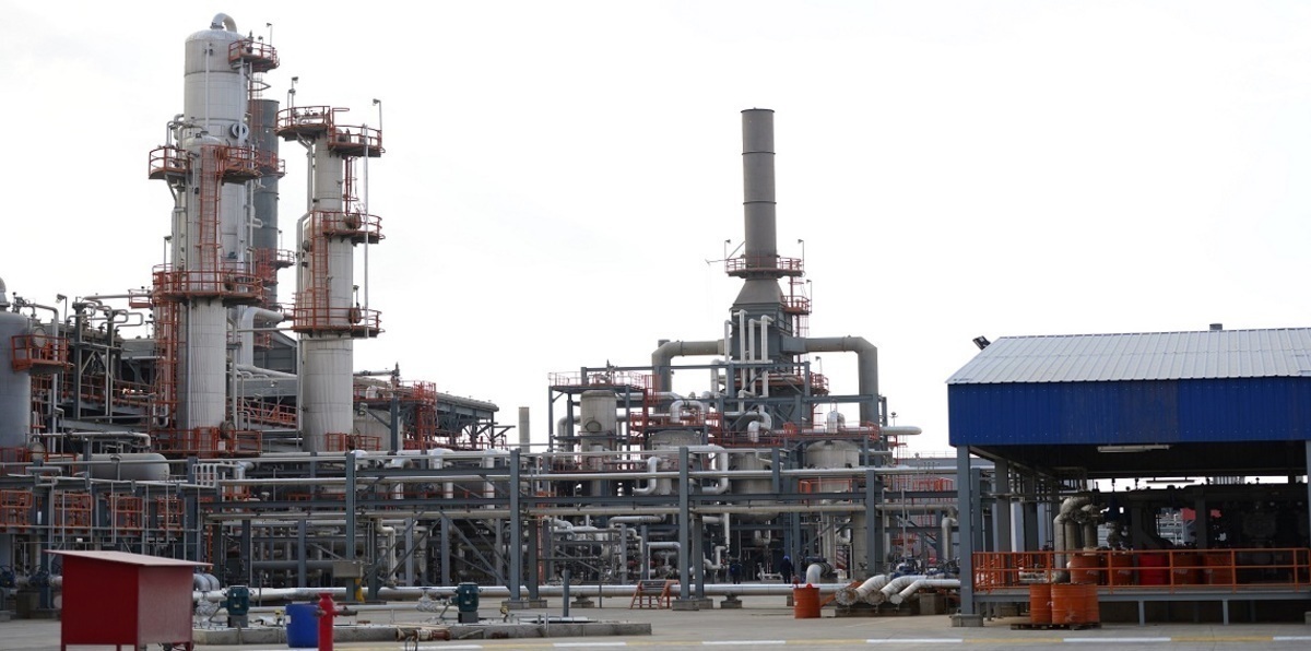 دانة غاز الإماراتية توافق على برنامج حفر محدود في مصر‎