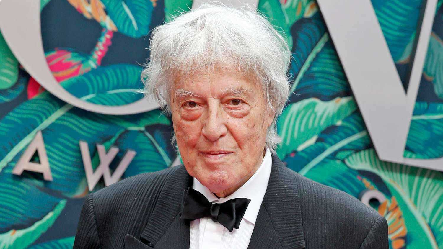 رحيل الكاتب المسرحي البريطاني توم ستوبارد عن 88 عاما