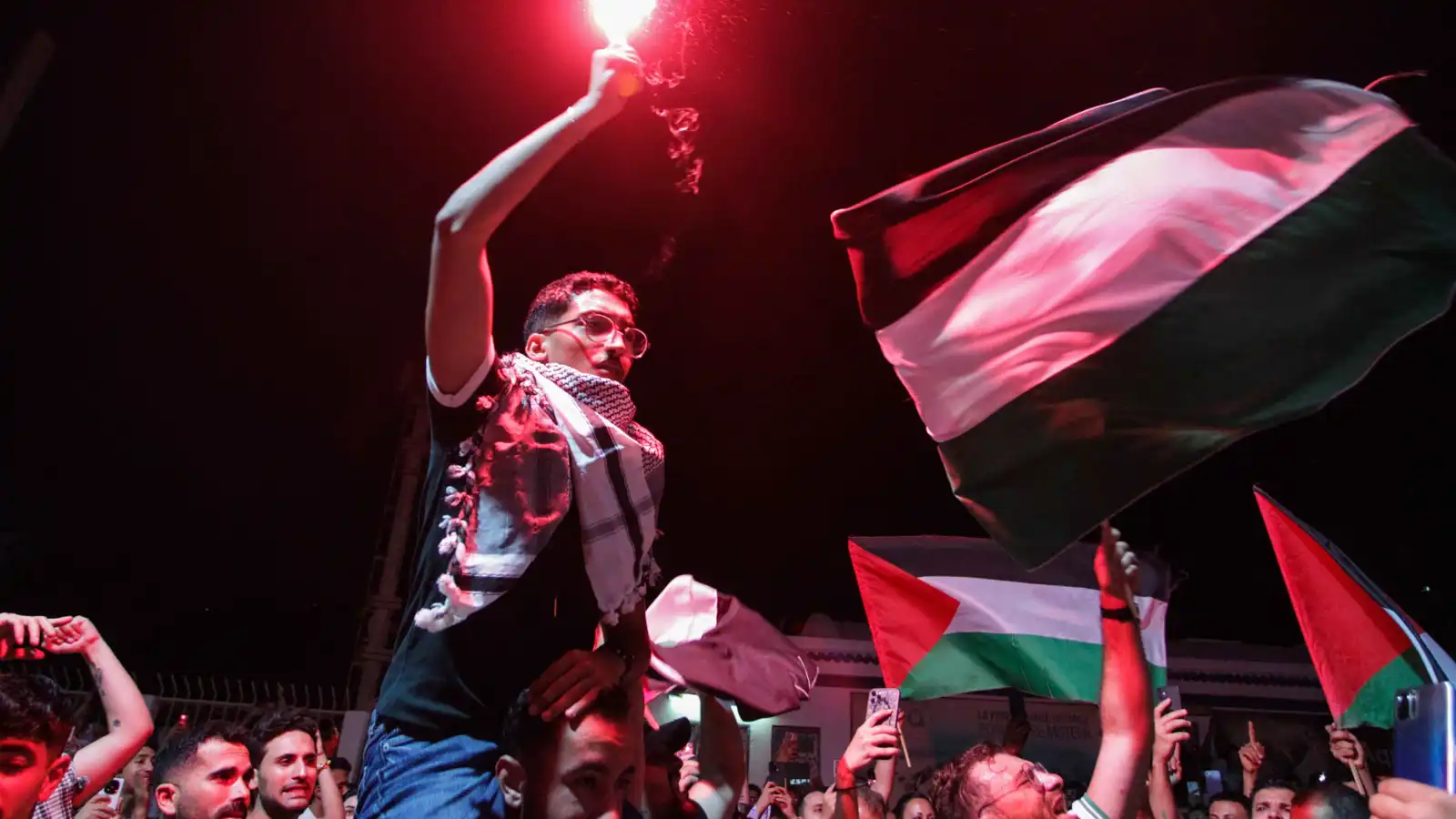 بعد روايات متضاربة.. ما حقيقة تعرض "أسطول الصمود" لهجوم قبالة تونس؟ (فيديو)