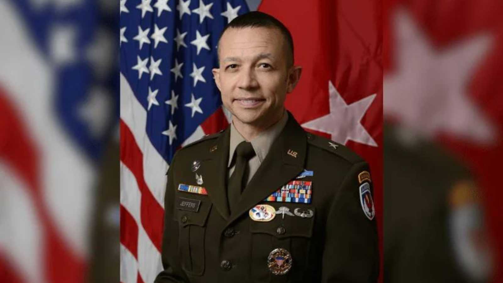 المرشح الأبرز لقيادة "قوة الاستقرار" في غزة.. من هو الجنرال جاسبر جيفرز؟