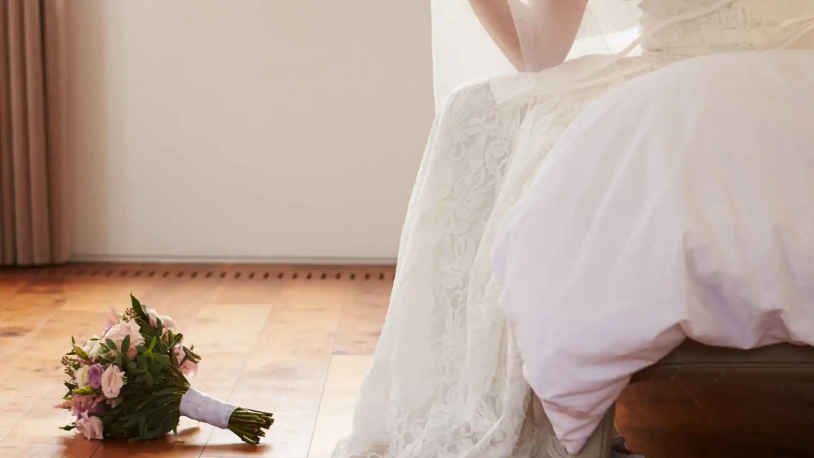 مصر.. عروس تتهم زوجها بابتزازها بصور عارية بعد عقد القران