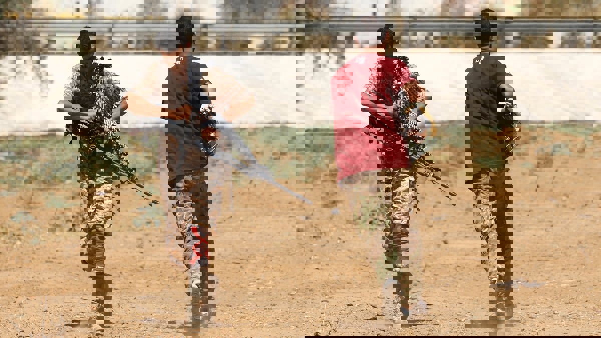 من تاجر حشيش إلى قائد مليشيا.. من هو نادر الأرزق الذي قتل في اشتباكات تاجوراء الليبية؟