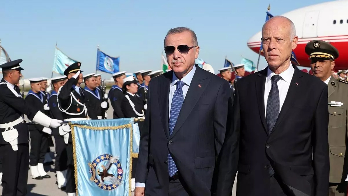 مشروع اتفاقية تمنح الأتراك حق التملك تفجر غضبا متصاعدا في تونس