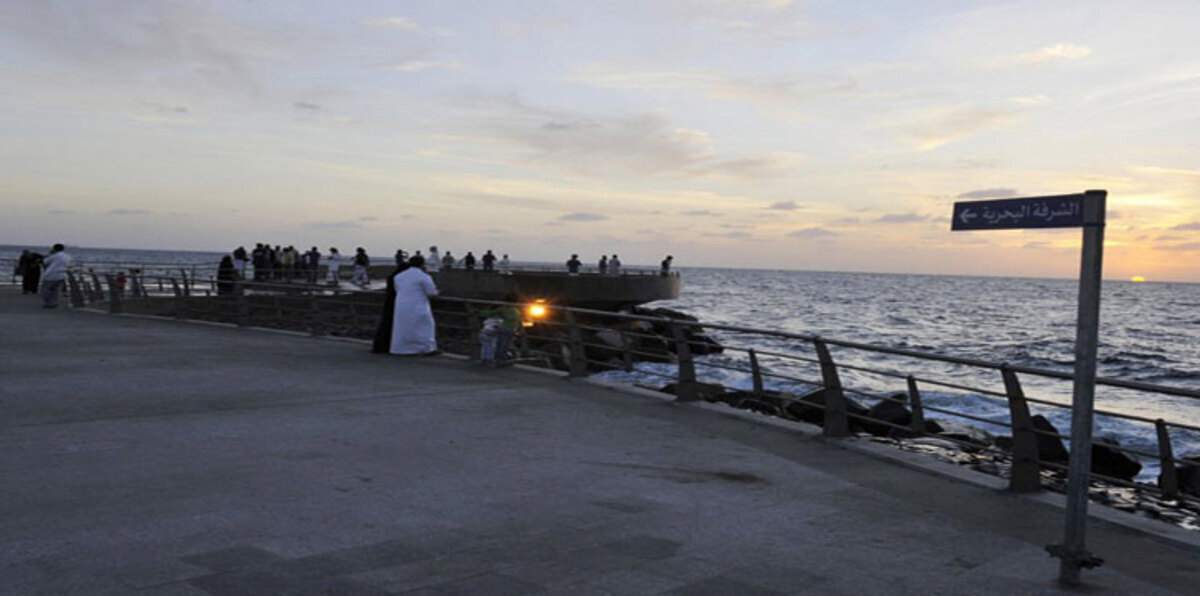 السلطات السعودية تحارب "أثرياء" استولوا على واجهات بحرية