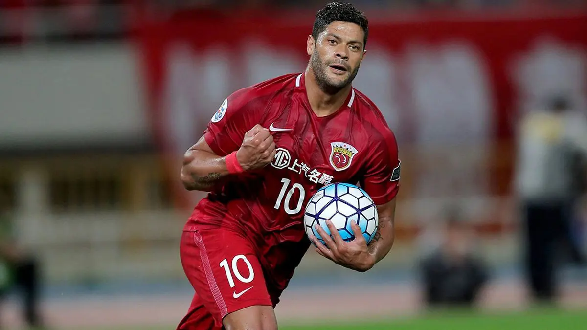 الصين تفرض قيودا مالية صارمة على الأندية واللاعبين