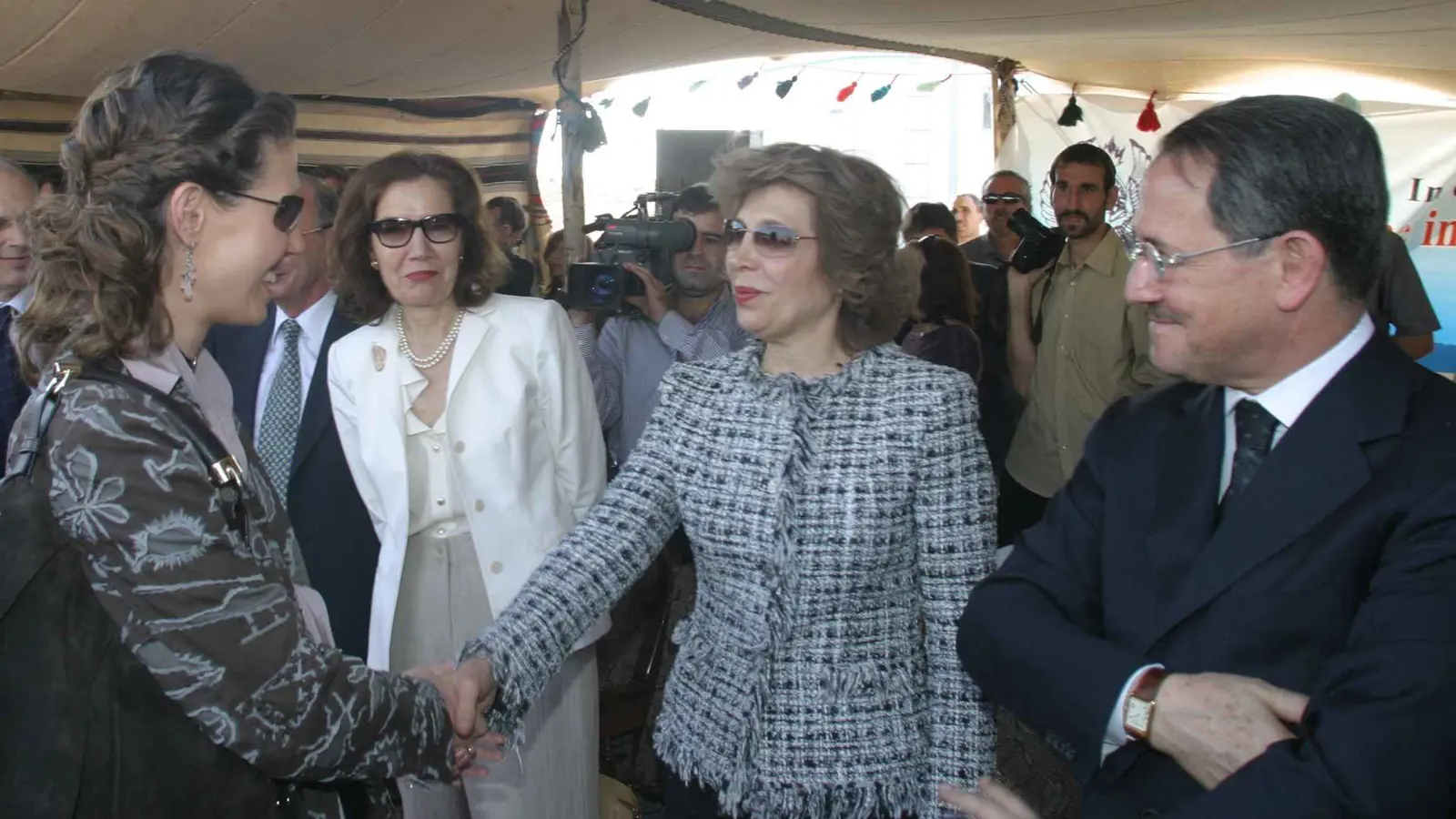 واشنطن تدرج فواز الأخرس صهر الأسد على لائحة العقوبات