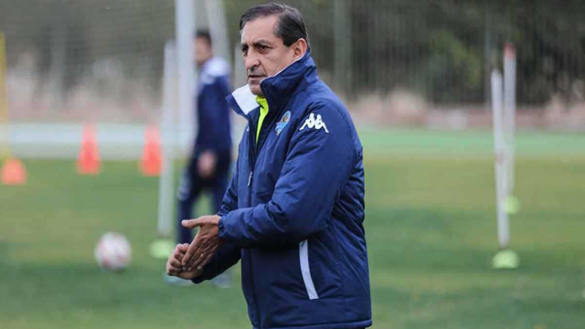 رامون دياز يصدم الأهلي المصري