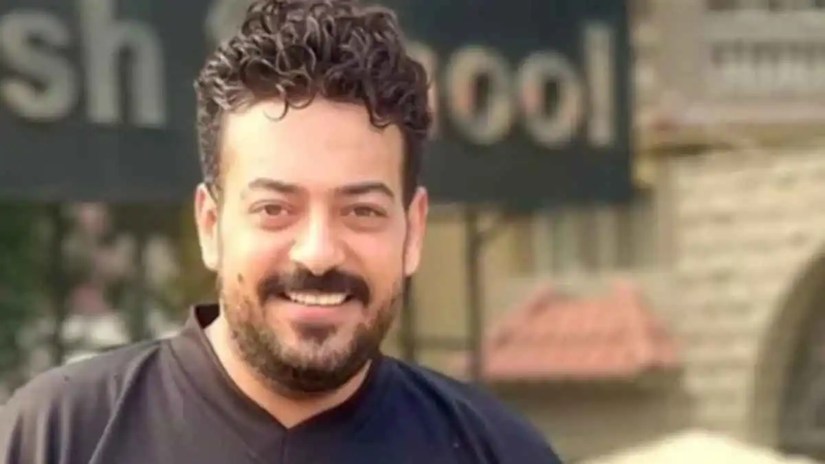 بعد تعرضه لحادث مروع.. تفاصيل الحالة الصحية لإسماعيل الليثي‎