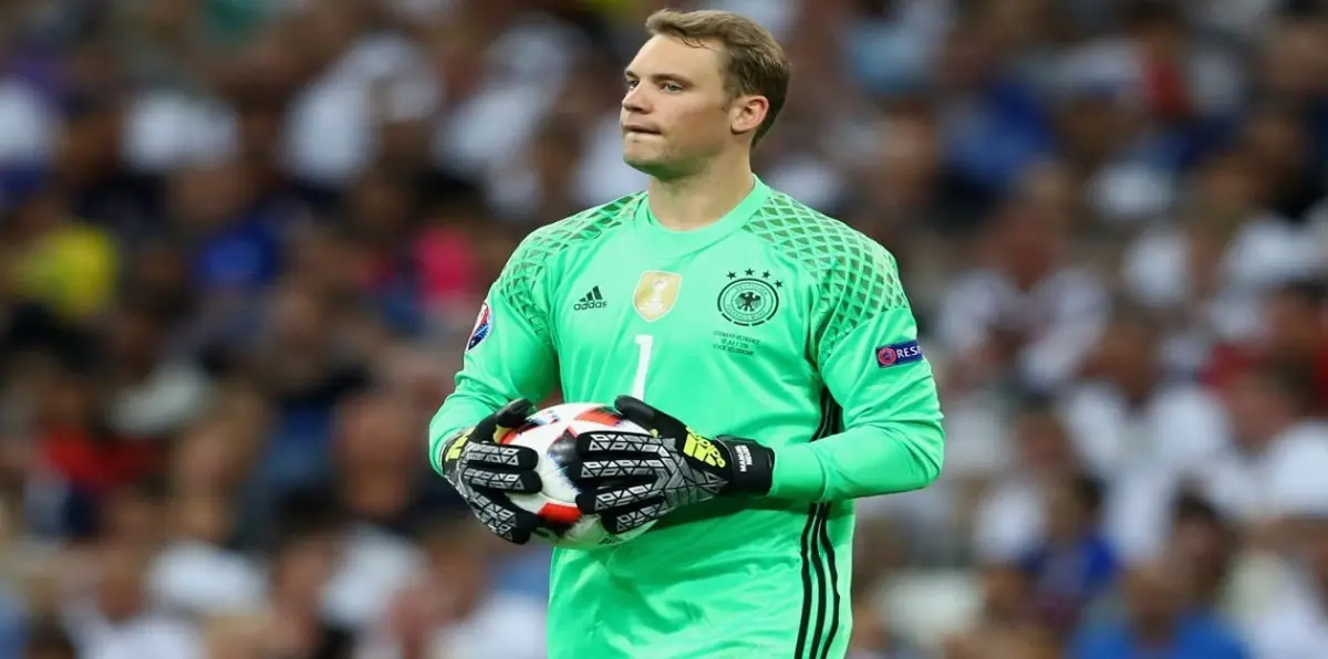 هل يغيب مانويل نوير عن منتخب ألمانيا في كأس العالم؟