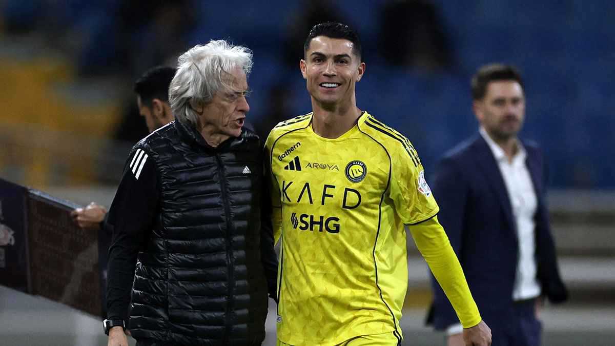 سر القرار الصادم.. لماذا يشعر كريستيانو رونالدو بالغيرة من الهلال؟ 