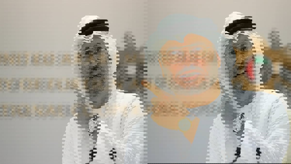 قرقاش: نتطلع لعراق مستقر قادر على حل أزماته عبر الحوار والتوافق