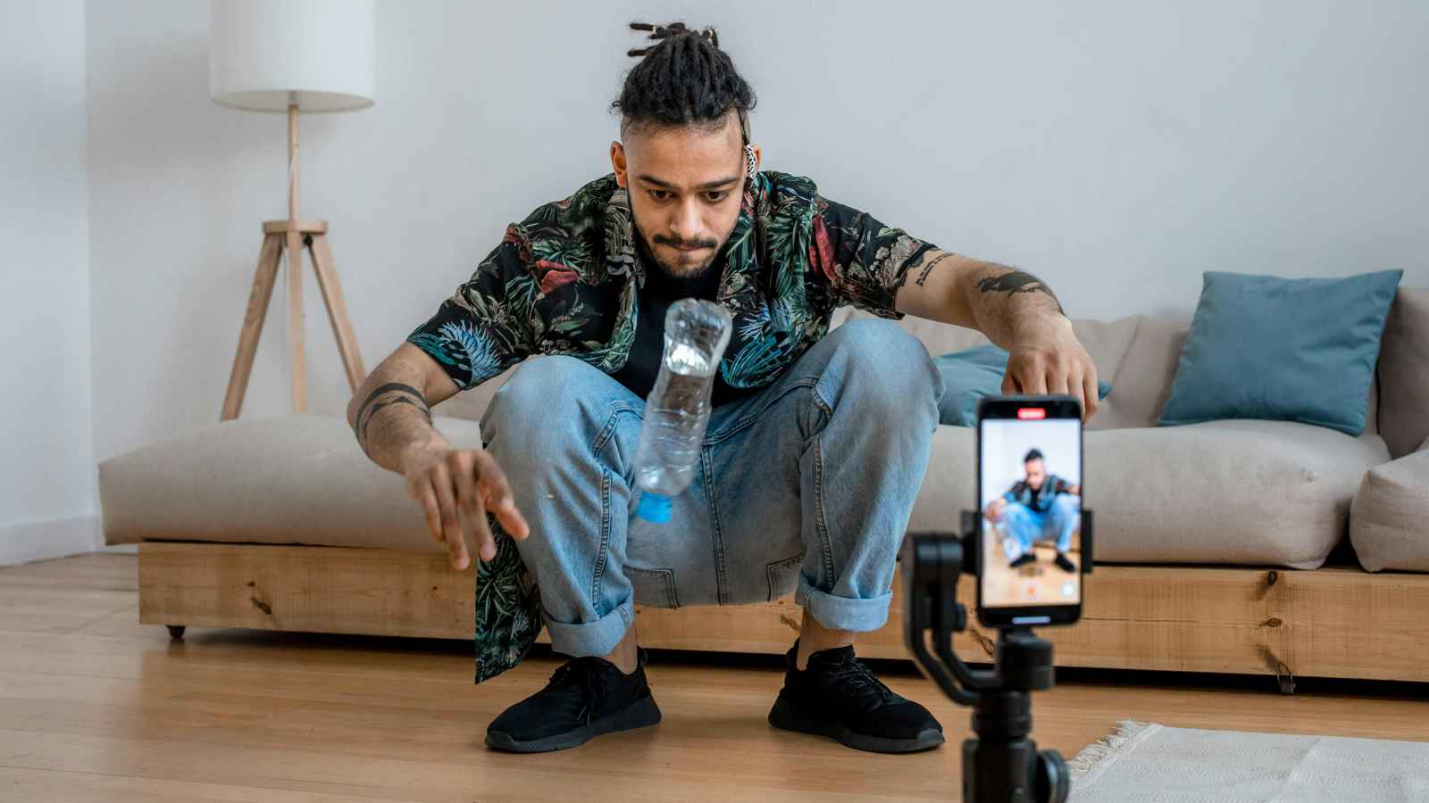 مصرع طفل بسبب تحدٍ خطير على الإنترنت