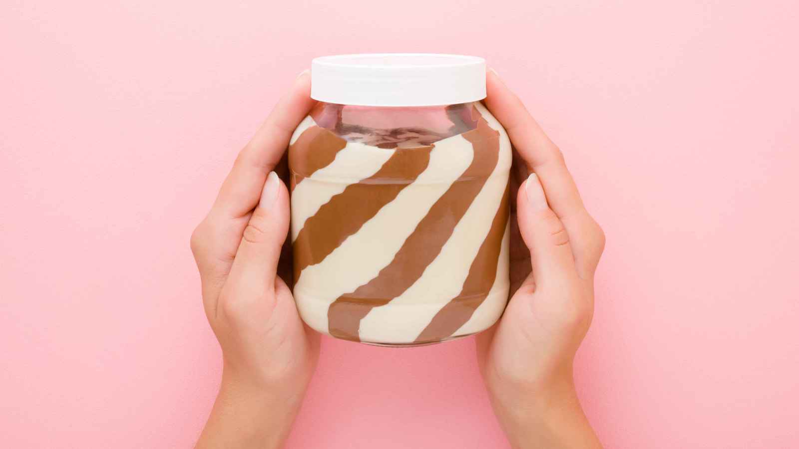 بعد حظر "المرجان" الجزائرية.. "كريما بوينو" تجتاح الأسواق الأوروبية