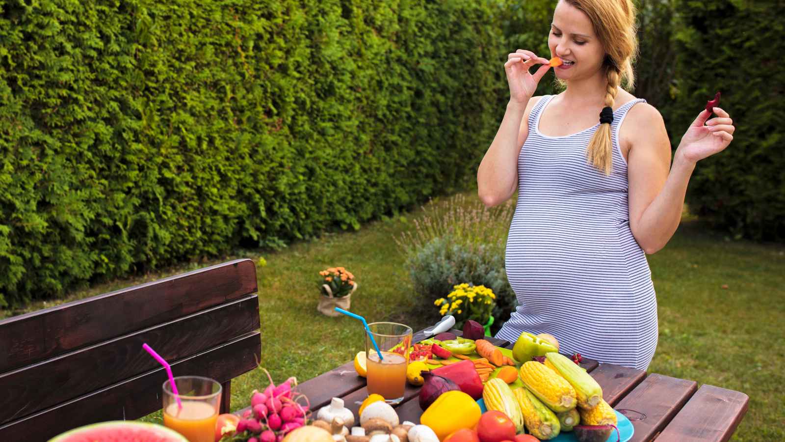 "مائدة الحمل".. عندما تشكل "أطباق الشعوب" مصير الأمهات والأجنة