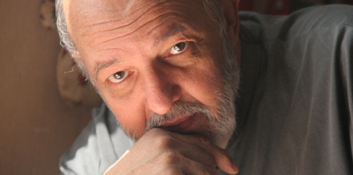 مُشاهد يهاجم محمد خان في مهرجان الأقصر للسينما الأفريقية