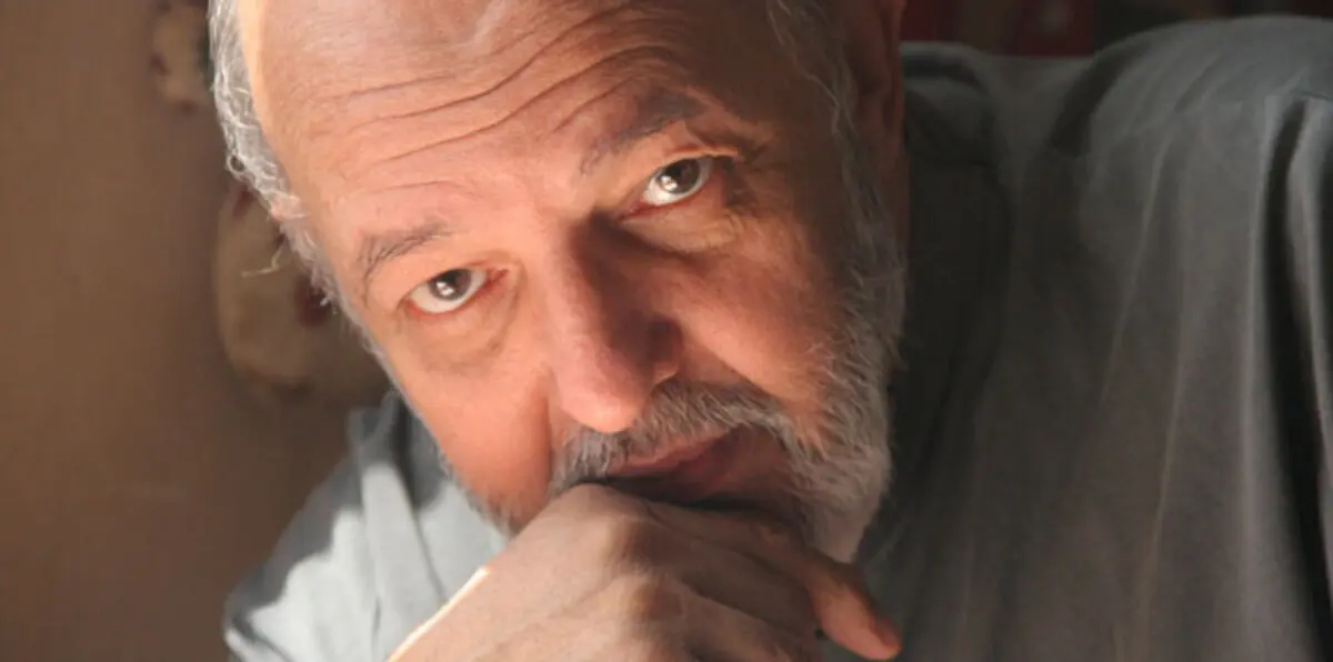 مُشاهد يهاجم محمد خان في مهرجان الأقصر للسينما الأفريقية