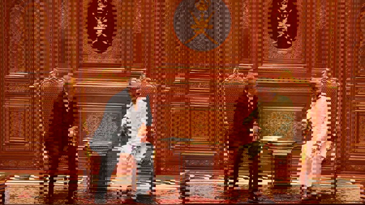 معترفًا برفض السعودية.. نتنياهو: سلطان عمان وافق على مرور طائرات إسرائيلية في أجواء بلاده