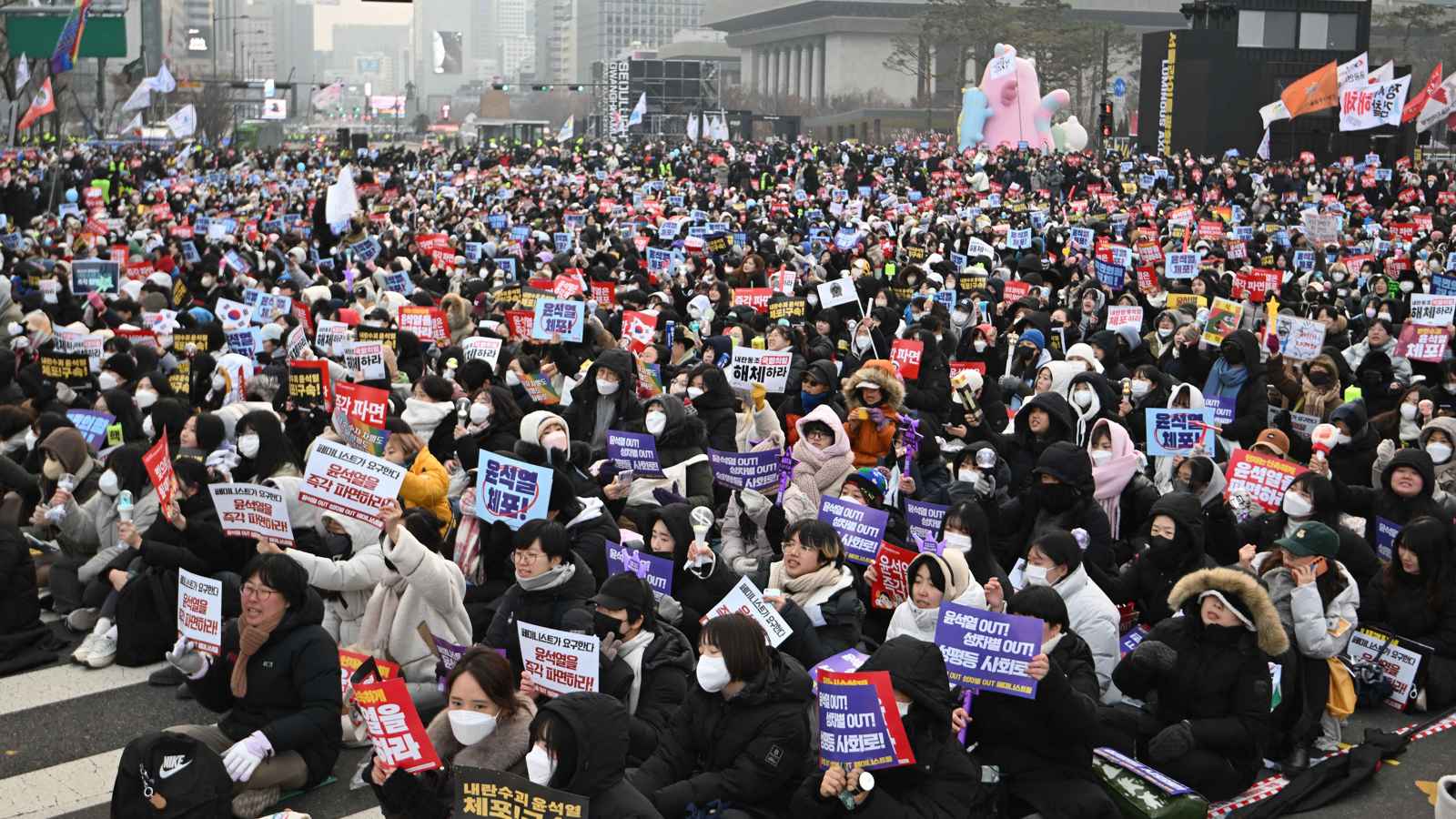 كوريا الجنوبية.. المعارضة تهدد بعزل القائم بأعمال الرئيس