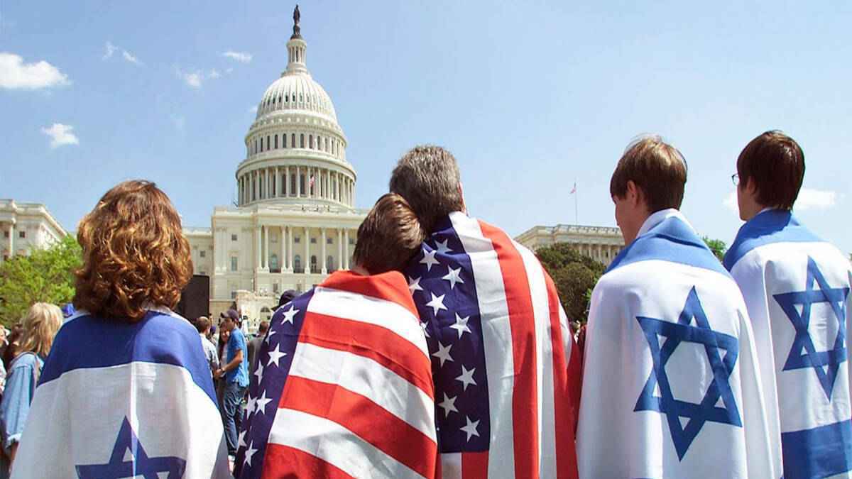 الانتخابات الأمريكية.. صراع "شرس" بين هاريس وترامب لاستمالة اليهود