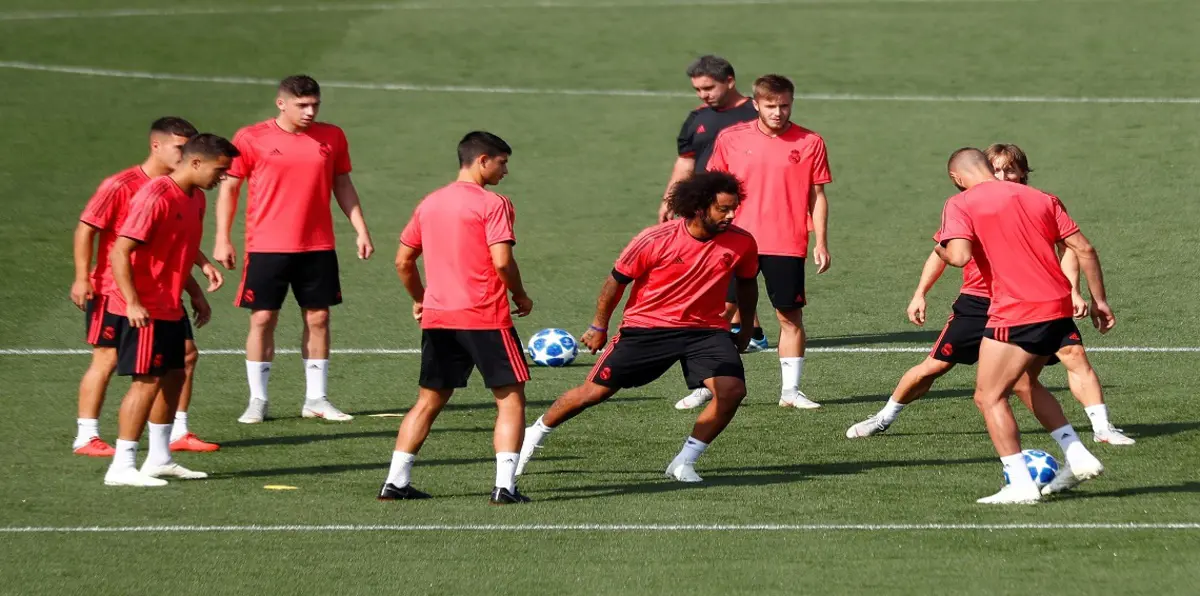 مباراة ريال مدريد وروما.. هل يفسد رفاق دزيكو افتتاح مشوار الملكي للحفاظ على لقب دوري أبطال أوروبا؟