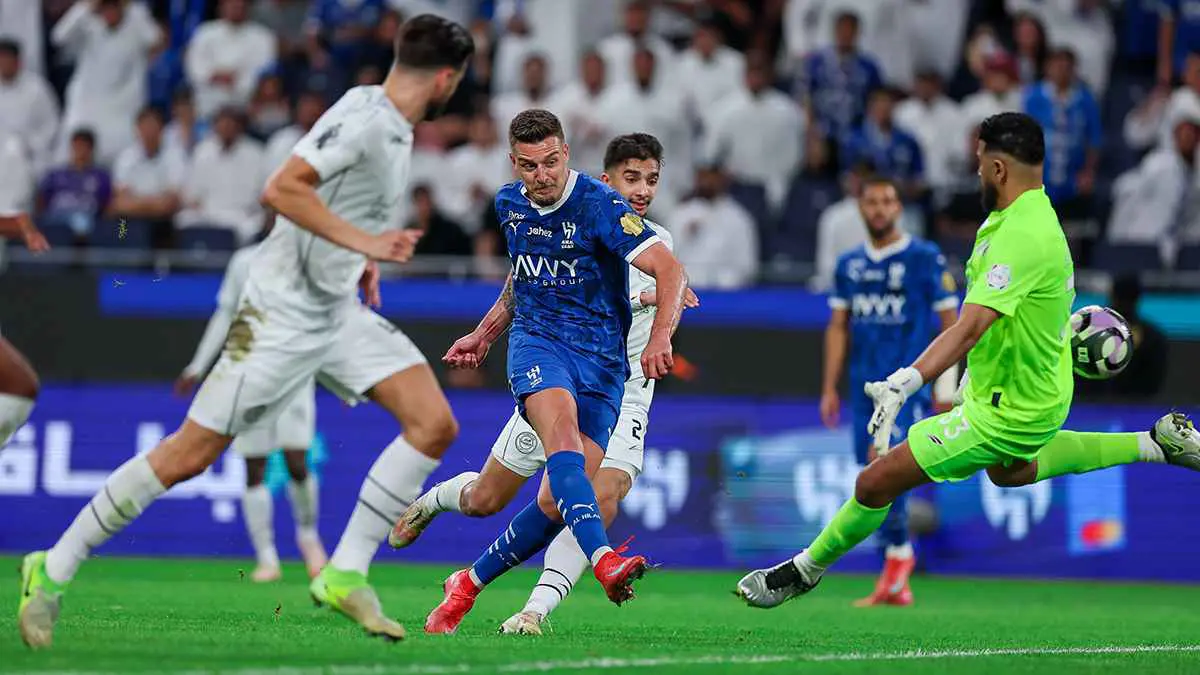 ديربي الرياض.. 4 أشياء ترعب الهلال قبل مواجهة الشباب