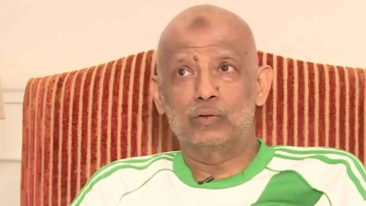 أسطورة الكرة السعودية محمد عبدالجواد يكشف تطورات حالته الصحية (فيديو)