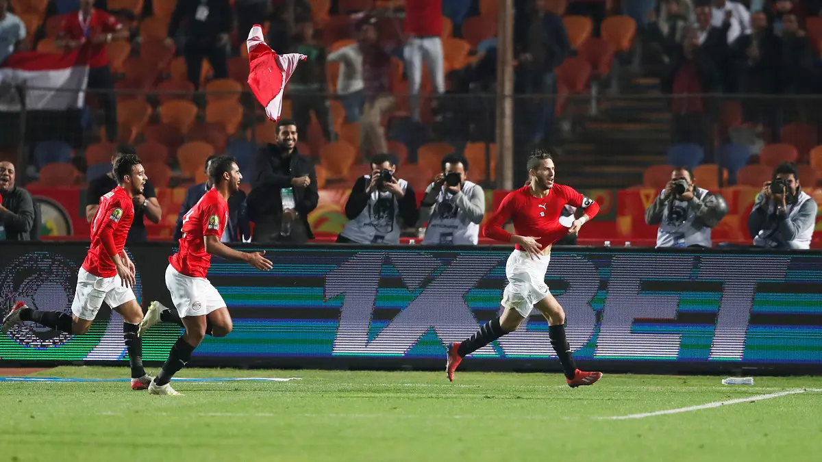 مباراة مصر وكوت ديفوار.. رمضان صبحي يبكي بعد إحراز هدف الفوز (فيديو)