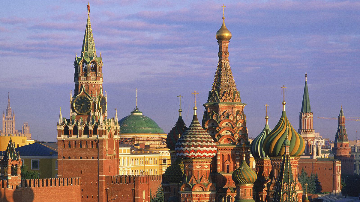 عسكريون روس في فنزويلا وموسكو ترفض دعوة واشنطن