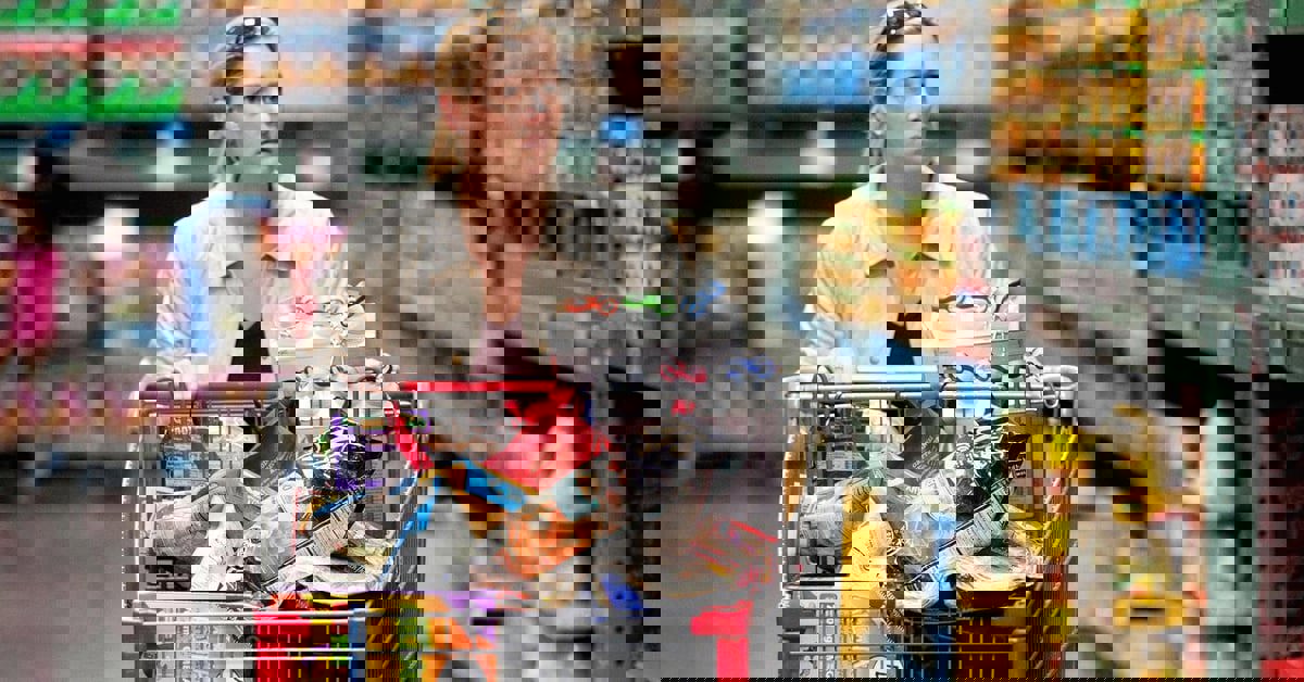 مبيعات التجزئة الأمريكية تسجل ارتفاعاً أعلى من المتوقع