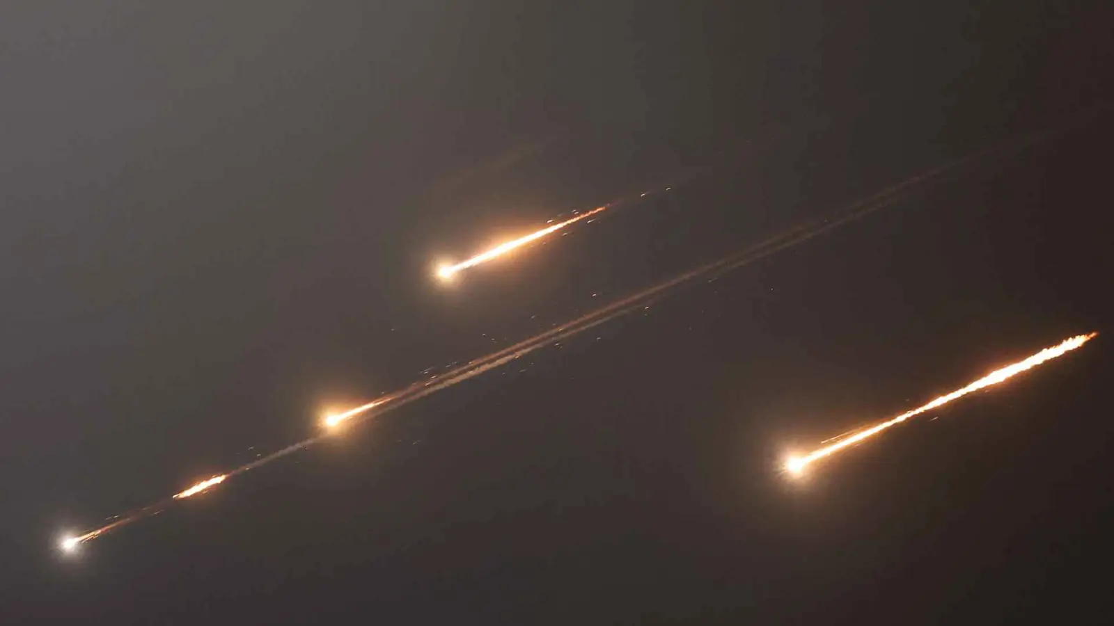 الحرس الثوري الإيراني: صواريخنا تكفي لعامين من "القتال اليومي"