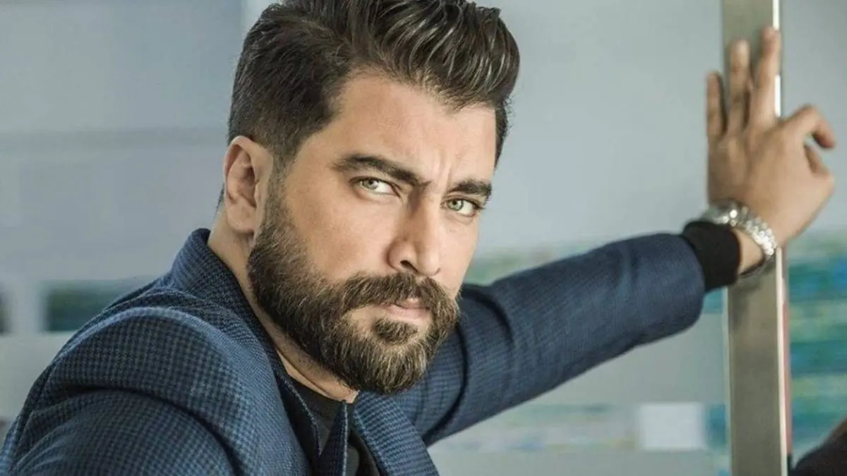 معتصم النهار "يقص" صورة طليقته خلال لقاء عائلي بميسي