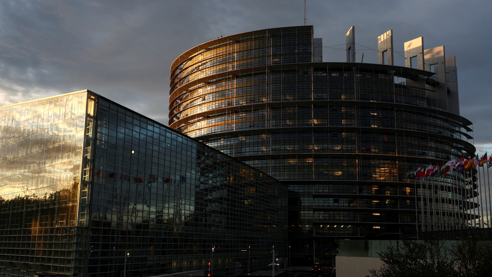 انقسامات عميقة في القارة العجوز تهدد حلم "الاستقلال الدفاعي"