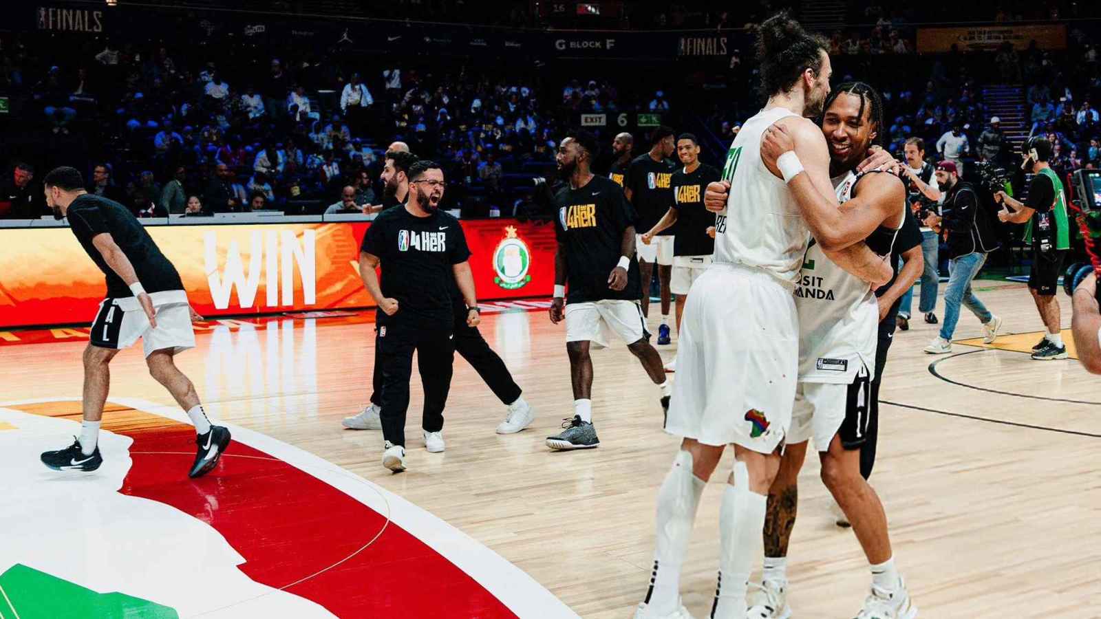 أول ناد ليبي.. أهلي طرابلس يكتب التاريخ ويتوج بالدوري الإفريقي لكرة السلة