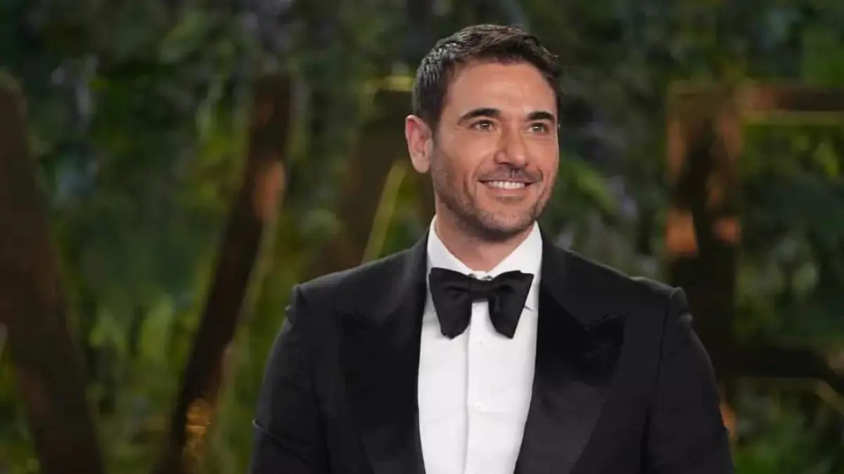 أحمد عز لـ"إرم نيوز": المكانة هي الأهم.. والمال والشهرة زائلان