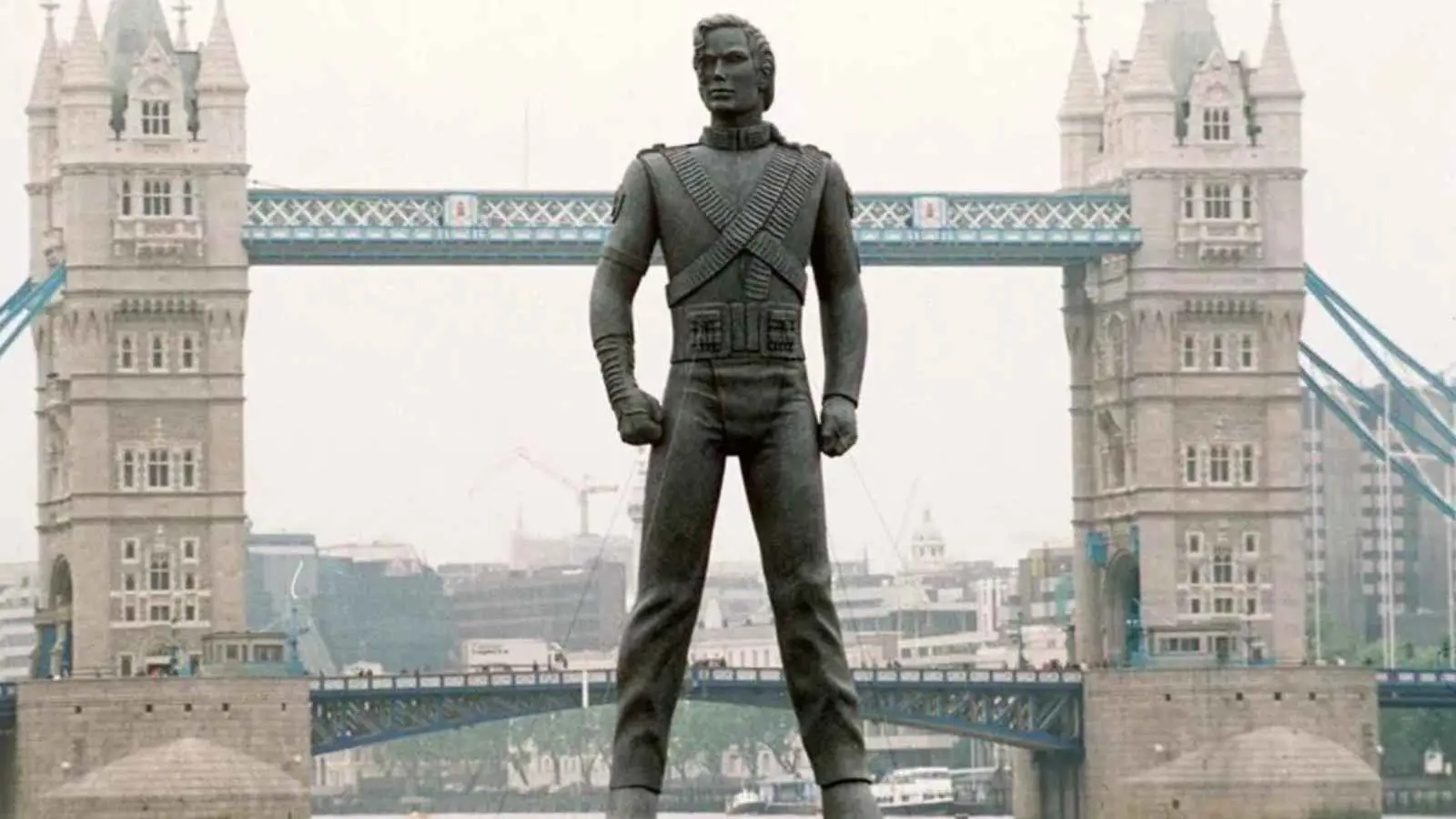 بعد ثلاثة عقود من ظهورها.. ما مصير تماثيل مايكل جاكسون؟ (صور)